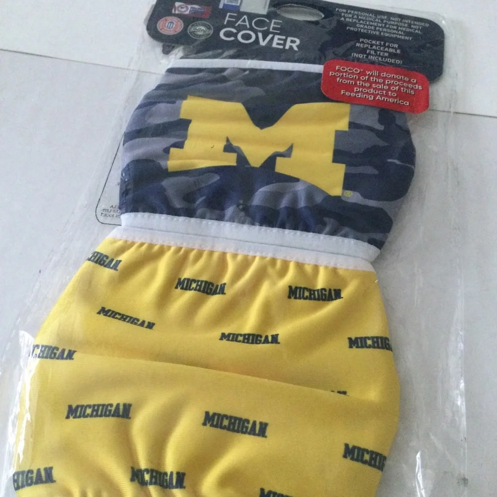 FOCO NCAA MICHIGAN WOLVERINES 2 PACK ADULT FACE MASKS OS NWT